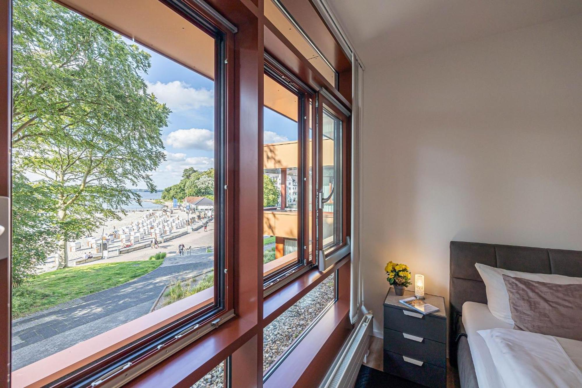 Fewo1846 Intermar - Leichte Brise - Modernes Studioapartment Mit Meerblick Glücksburg Екстериор снимка